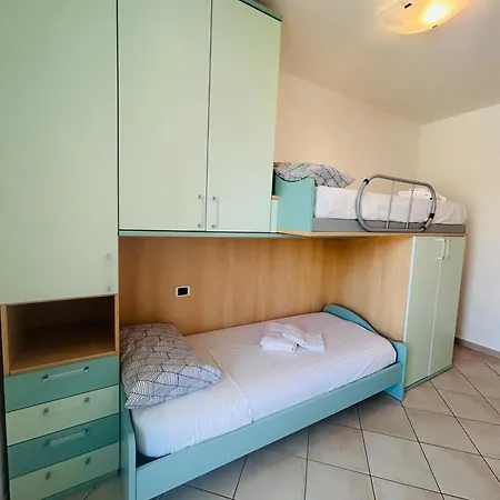 Viktor Via Bixio -flexrent Immobiliare Abissinia Riccione